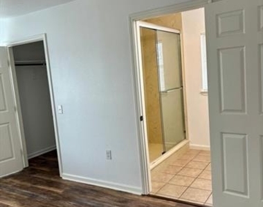 309 Emma Jane Street - Photo Thumbnail 10