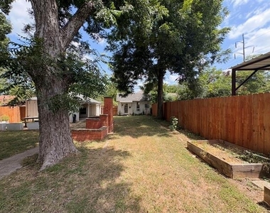 2626 Morrow Avenue - Photo Thumbnail 20