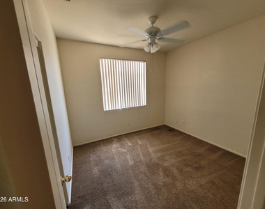 8817 N 65th Drive - Photo Thumbnail 6