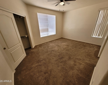 8817 N 65th Drive - Photo Thumbnail 5