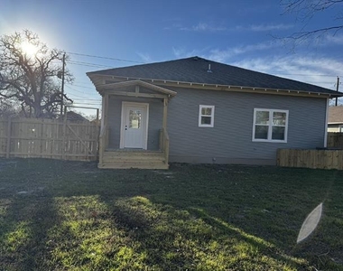 939 W Frey Street - Photo Thumbnail 14