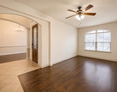 2933 Softwood Circle - Photo Thumbnail 5