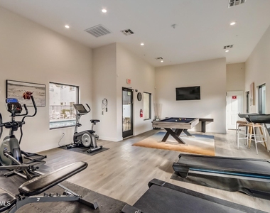 9160 N 67th Avenue - Photo Thumbnail 28