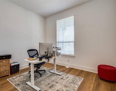 3012 Eccleston Street - Photo Thumbnail 14