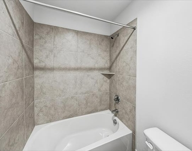 11737 Pistachio Trail - Photo Thumbnail 17