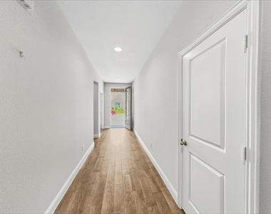 11737 Pistachio Trail - Photo Thumbnail 25