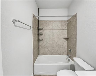 11737 Pistachio Trail - Photo Thumbnail 16