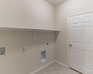 804 Cormorant Street - Photo Thumbnail 13