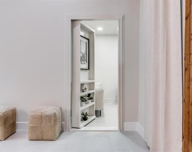 7115 Meadow Road - Photo Thumbnail 4