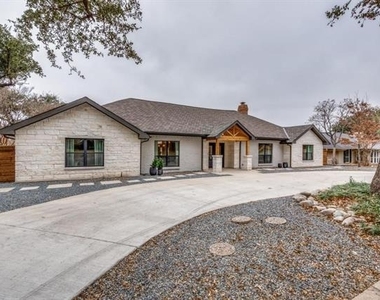 7115 Meadow Road - Photo Thumbnail 16