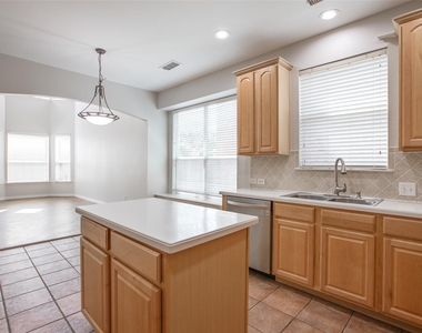 3401 Maddock Drive - Photo Thumbnail 8