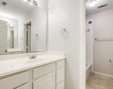 3401 Maddock Drive - Photo Thumbnail 16