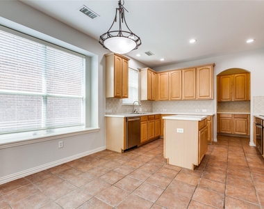 3401 Maddock Drive - Photo Thumbnail 7