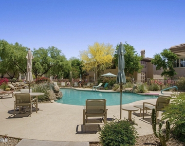 20121 N 76th Street - Photo Thumbnail 32