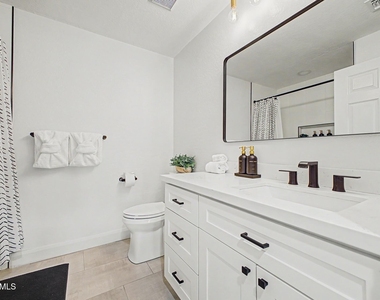 20121 N 76th Street - Photo Thumbnail 22