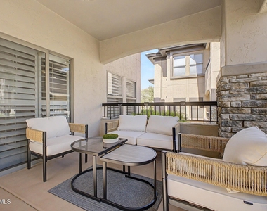 20121 N 76th Street - Photo Thumbnail 11