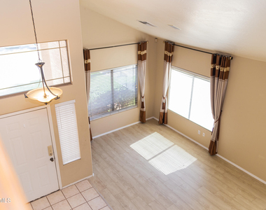 720 W Hancock Avenue - Photo Thumbnail 16