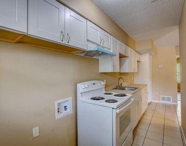 2700 S Adams Street - Photo Thumbnail 10