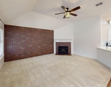 6624 Morningdale Lane - Photo Thumbnail 7