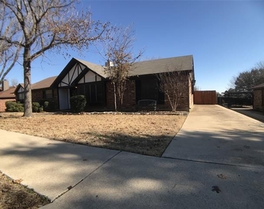 1120 Highpoint Road - Photo Thumbnail 1