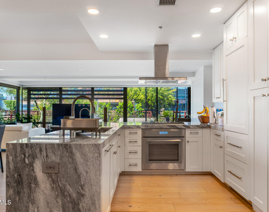 7147 E Rancho Vista Drive - Photo Thumbnail 2