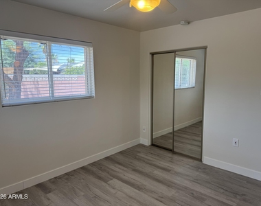 598 W Flint Street - Photo Thumbnail 16