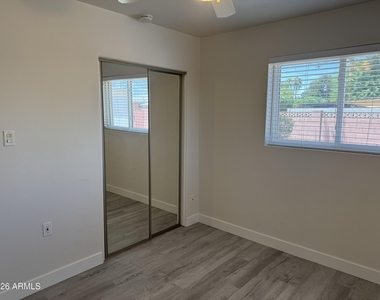 598 W Flint Street - Photo Thumbnail 14