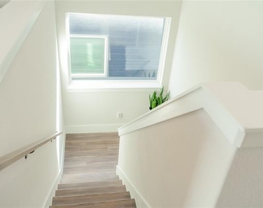 1006 Barsotti Court - Photo Thumbnail 16