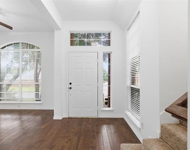 3221 Corning Drive - Photo Thumbnail 3