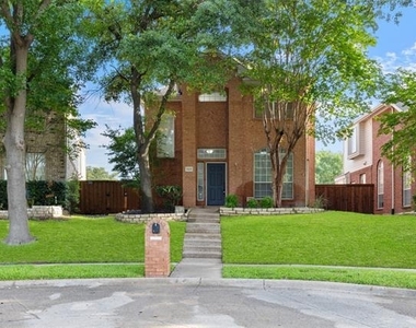 3221 Corning Drive - Photo Thumbnail 1
