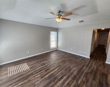 350 Spring Branch Lane - Photo Thumbnail 3