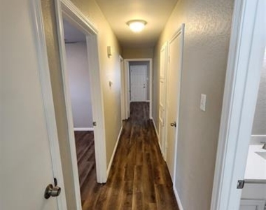 350 Spring Branch Lane - Photo Thumbnail 17