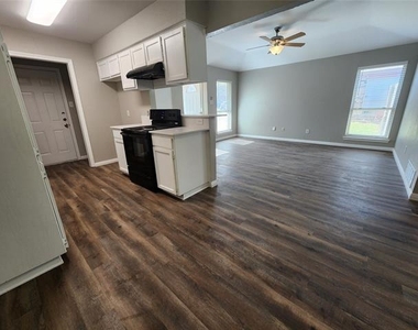 350 Spring Branch Lane - Photo Thumbnail 10