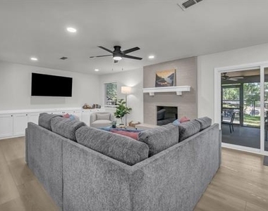 311 Casas Del Sur Street - Photo Thumbnail 7