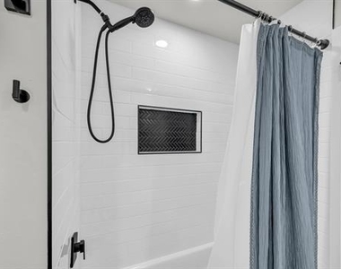 311 Casas Del Sur Street - Photo Thumbnail 10