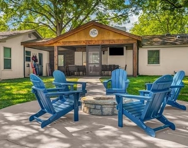 311 Casas Del Sur Street - Photo Thumbnail 33