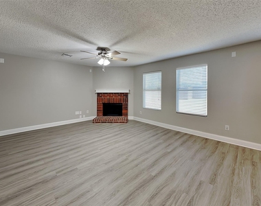 2257 Bradford Pear Drive - Photo Thumbnail 3