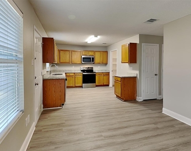 2257 Bradford Pear Drive - Photo Thumbnail 6