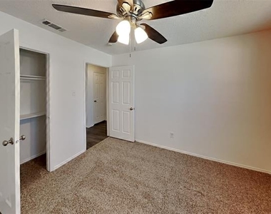 10761 Castle Drive - Photo Thumbnail 13