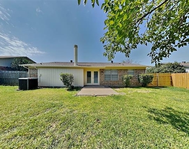 6437 Highview Terrace - Photo Thumbnail 16