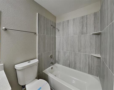 11736 Cottontail Drive - Photo Thumbnail 14
