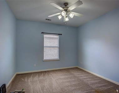 3509 New Castle Court - Photo Thumbnail 32