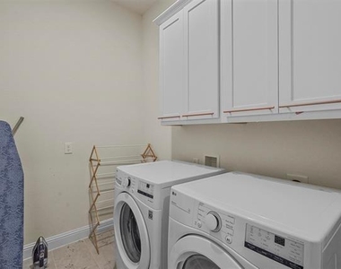 3206 Mattie Grey Lane - Photo Thumbnail 14