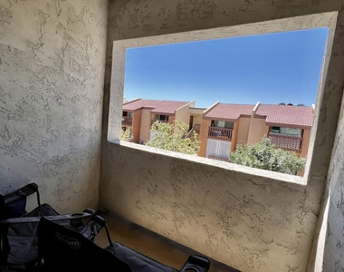 2145 W Harmont Drive - Photo Thumbnail 19
