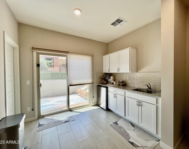 2145 W Harmont Drive - Photo Thumbnail 5
