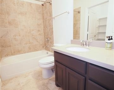 6900 Royal Liverpool Drive - Photo Thumbnail 32