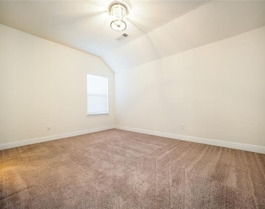 6900 Royal Liverpool Drive - Photo Thumbnail 30