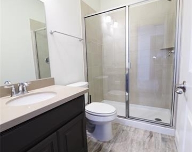 6900 Royal Liverpool Drive - Photo Thumbnail 27