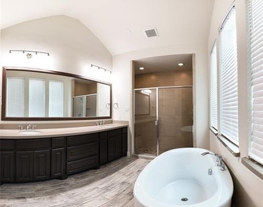 6900 Royal Liverpool Drive - Photo Thumbnail 25