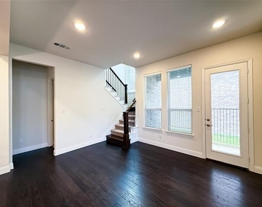 6900 Royal Liverpool Drive - Photo Thumbnail 13
